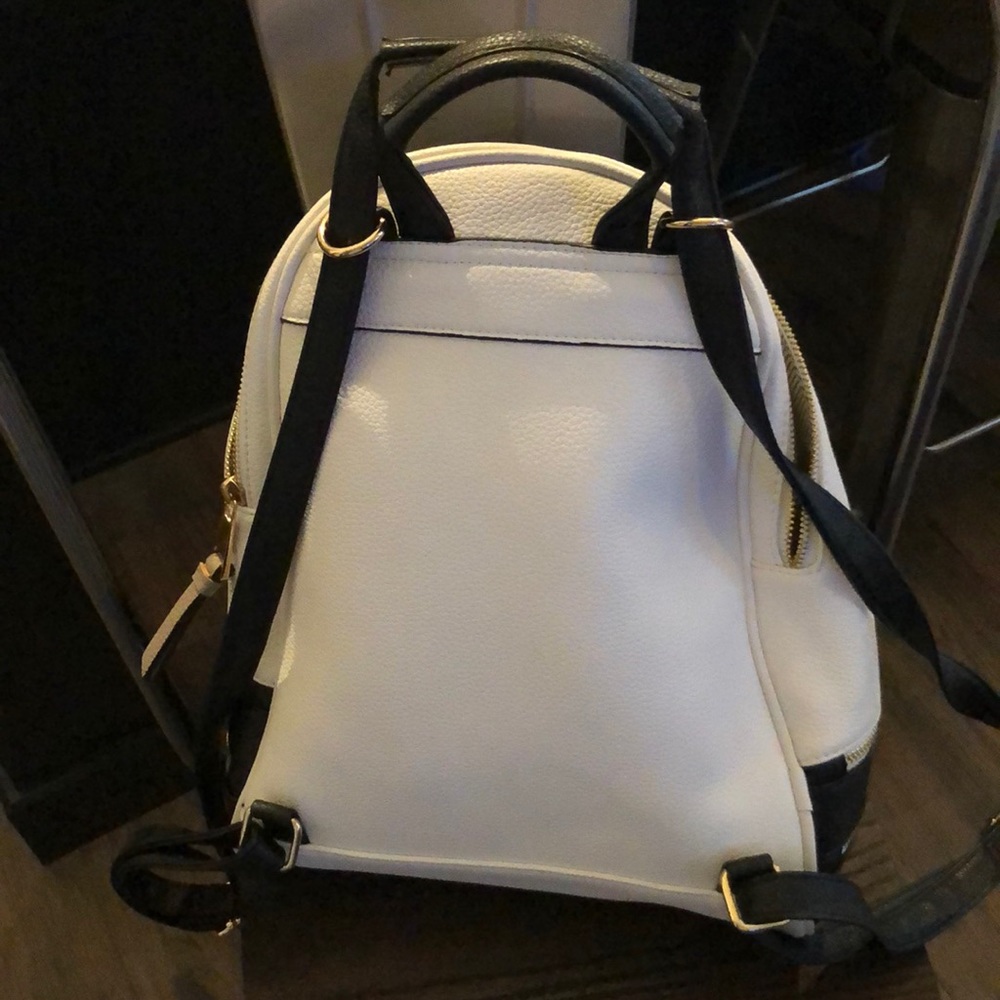 Backpack purse - Picture 4 of 4